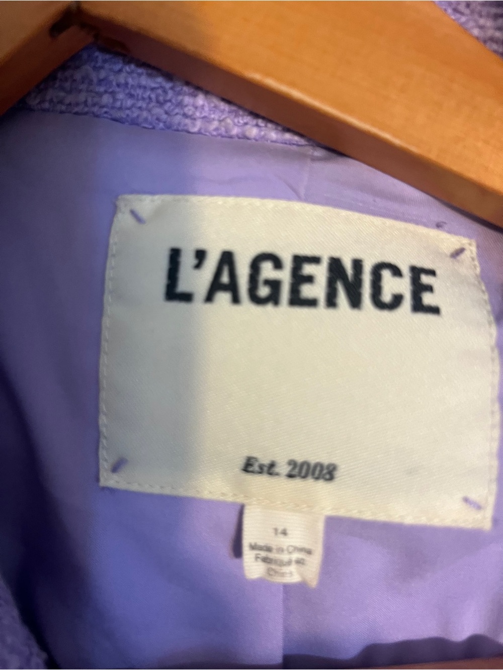 L'AGENCE Brooke
Open-Front Blazer Sz 14 
Wisteria/French Paisley
Purple - Picture 10 of 12